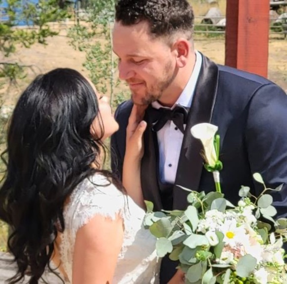 Meet your Posher, Danielle - Picture 1 of 1